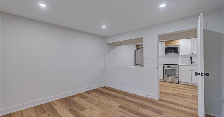 Lower-10 Weaver Street, Cambridge, ON, N3C 1V8 - 22