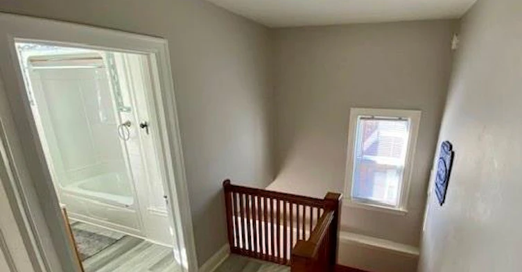 Upper-18 Cameron Avenue S, Hamilton, ON, L8K 2W8 - 3
