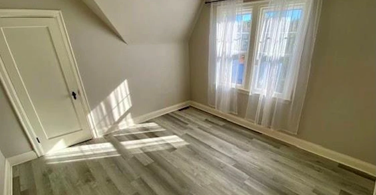 Upper-18 Cameron Avenue S, Hamilton, ON, L8K 2W8 - 7