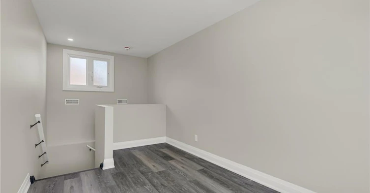 98 Colborne Street S, Norfolk County, ON, N3Y 4H5 - 9