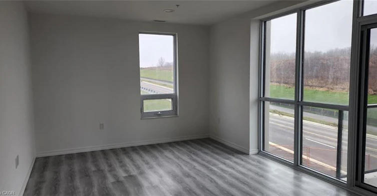 1098 Paisley Road, Guelph, ON, N1K 0E3 - 15
