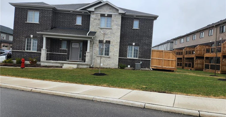 1-1 West Mill Street, North Dumfries, ON, N0B 1E0 - 2