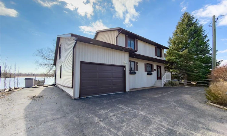 95 Haldimand Road 17