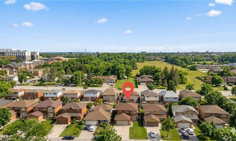 168 Fusilier Drive