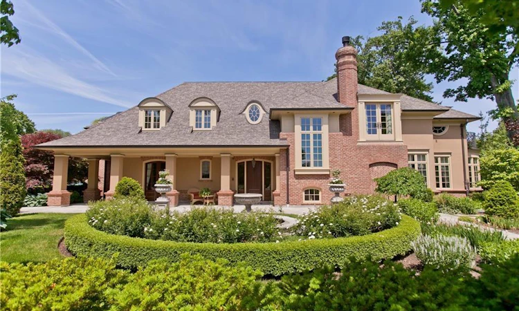 1081 Argyle Drive
