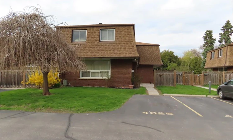 12-4026 Longmoor Drive