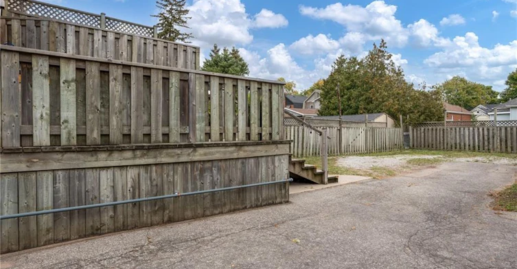Upper-37 Cliff Avenue, Hamilton, ON, L8V 2S1 - 30