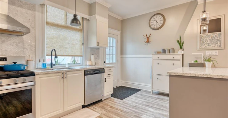 Upper-37 Cliff Avenue, Hamilton, ON, L8V 2S1 - 14