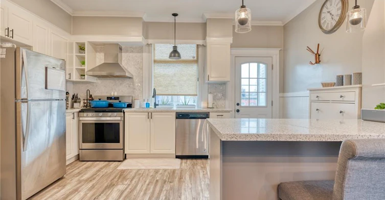 Upper-37 Cliff Avenue, Hamilton, ON, L8V 2S1 - 12