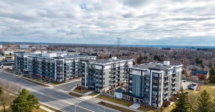 202-243 Northfield Drive E, Waterloo, ON, N2K 0H2 - 24