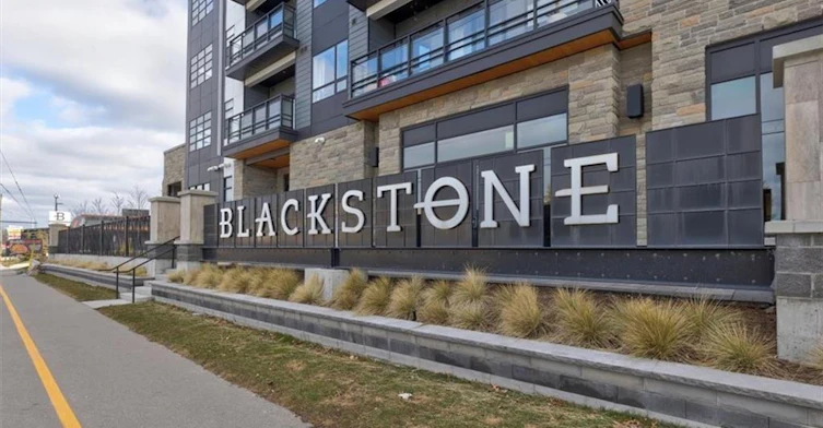 202-243 Northfield Drive E, Waterloo, ON, N2K 0H2