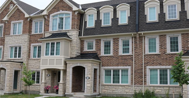 3076 Harebell Gate, Oakville, ON, L6M 0Y9 - 2