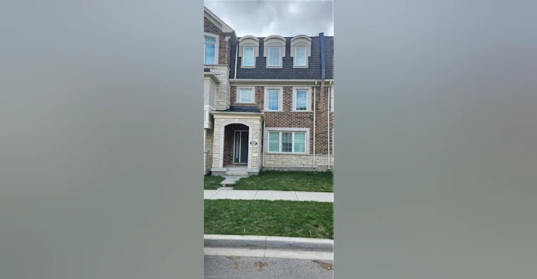 3076 Harebell Gate, Oakville, ON, L6M 0Y9 - 3
