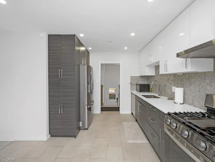 491 Highway 5 W, Hamilton, ON, L9H 5E2 - 15