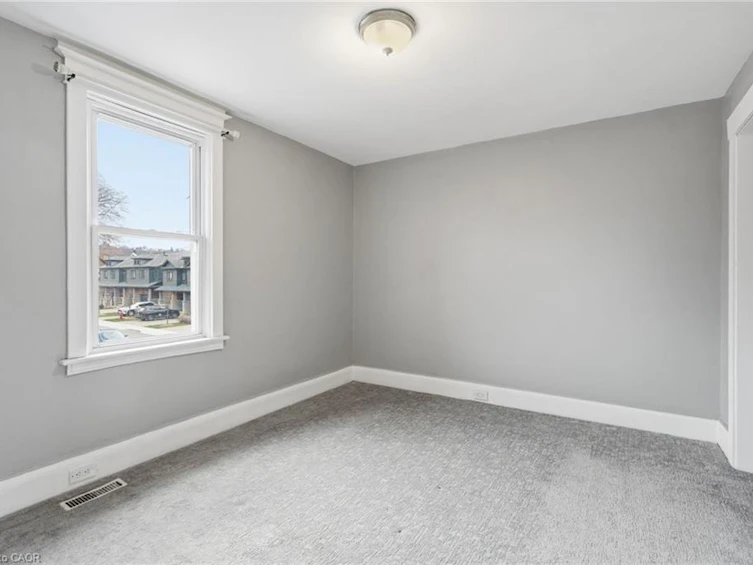 570 Cannon Street E, Hamilton, ON, L8L 2G4 - 18