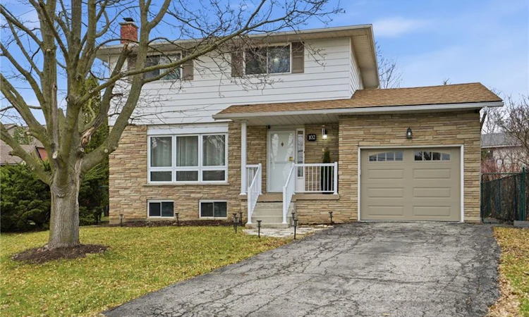 102 Dundee Drive