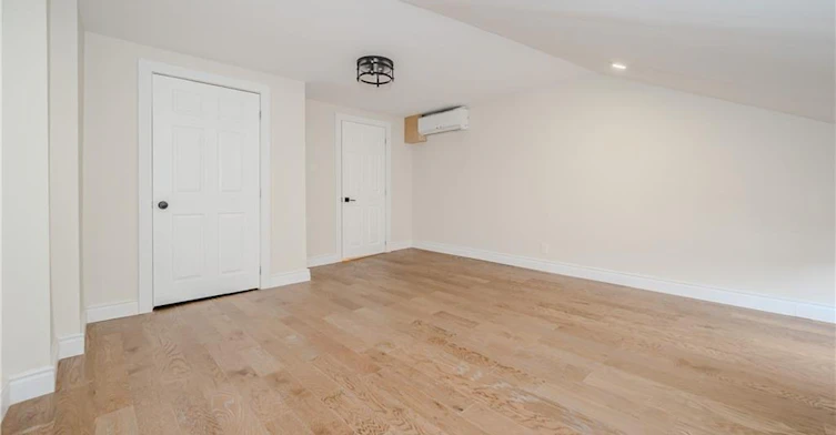 2-310 King Street E, Hamilton, ON, L8N 1C2 - 10