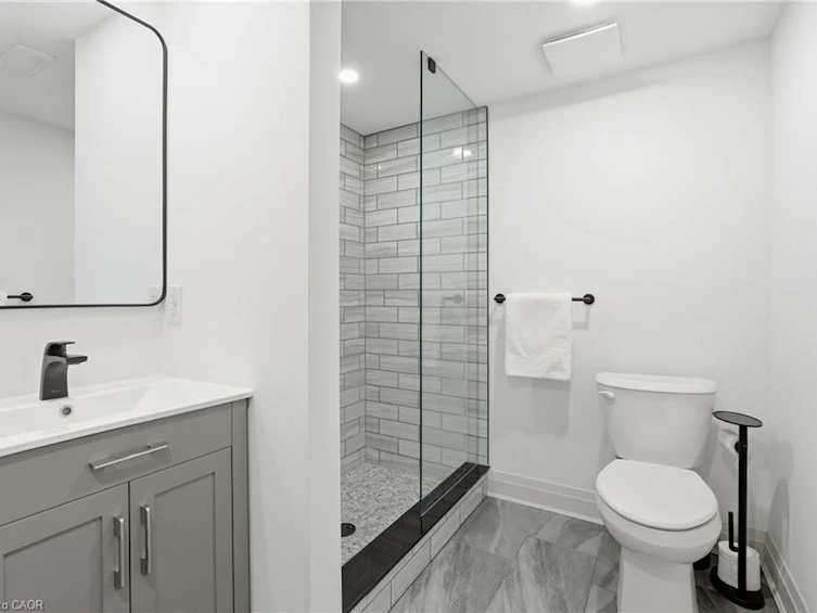 286 East 18th Street, Hamilton, ON, L9A 4P6 - 34
