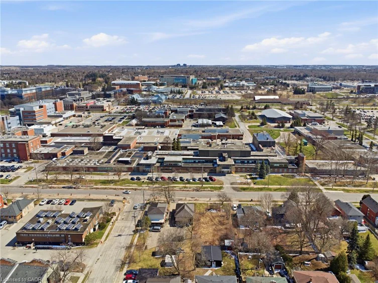 33 College Avenue W, Guelph, ON, N1G 1R8 - 10