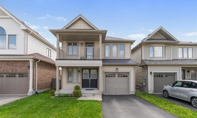 8648 Dogwood Crescent
