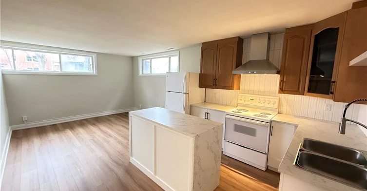 1 (Lower)-180 Becker Street, Kitchener, ON, N2B 1X7 - 3