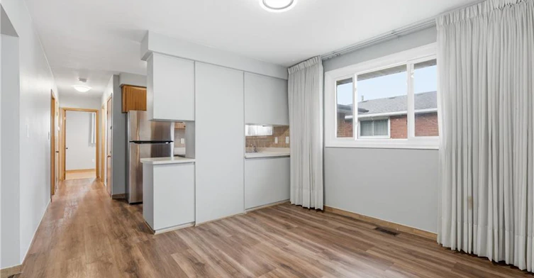 Main-39 Honeywell Drive, Hamilton, ON, L8E 1L8 - 10