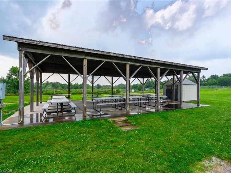 136 Glenariff Drive, Hamilton, ON, L8B 1A5 - 43