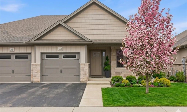 23 Richard Crescent