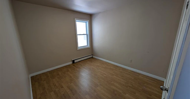 MAIN SIDE-250 Highland Road W, Hamilton, ON, L8J 3T7 - 10