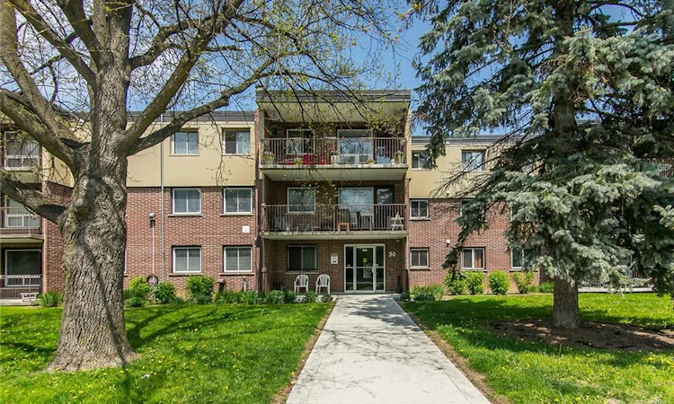 203-30 Avalon Place