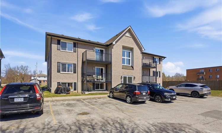 312-50 Campbell Court