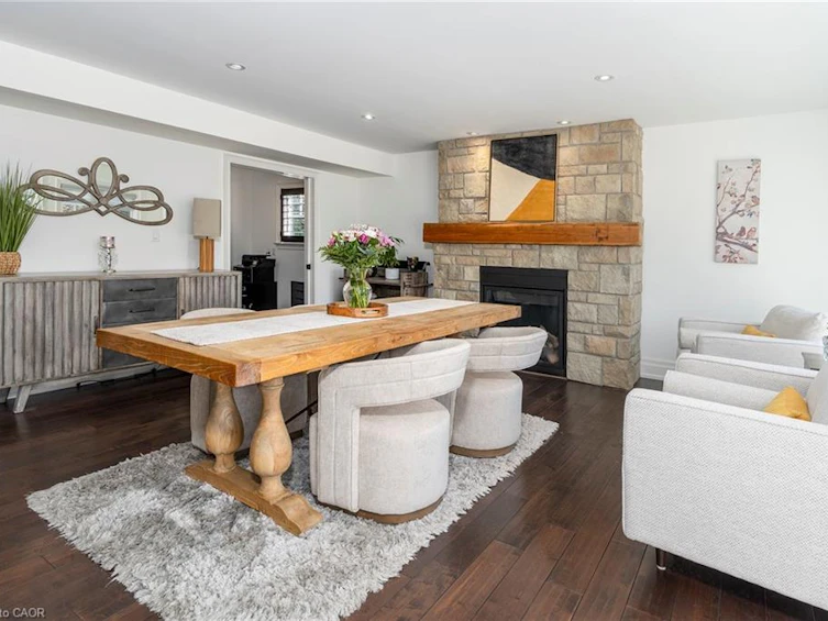 400 Hamilton Drive, Hamilton, ON, L9G 2B1 - 9