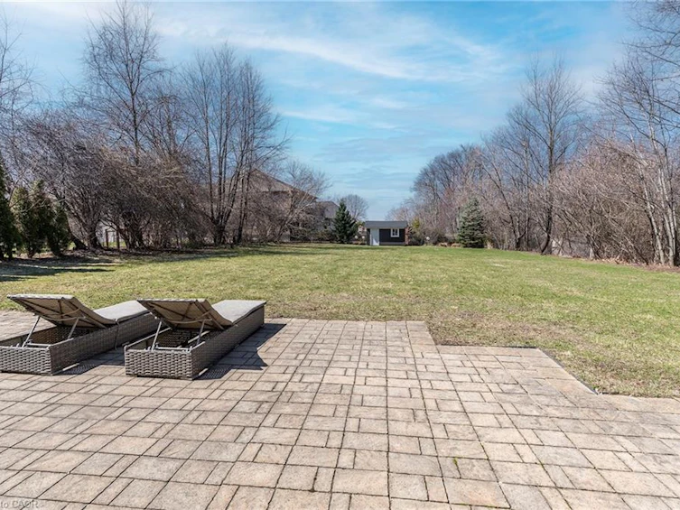400 Hamilton Drive, Hamilton, ON, L9G 2B1 - 28