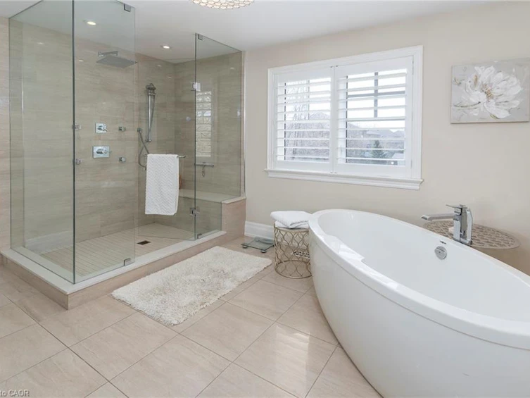 400 Hamilton Drive, Hamilton, ON, L9G 2B1 - 18