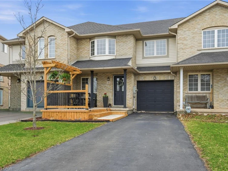 14 Kenyon Crescent, Grimsby, ON, L3M 5P4