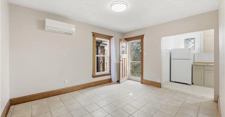 2-65 Fairholt Road S, Hamilton, ON, L8M 2T5 - 20