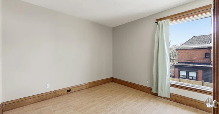 2-65 Fairholt Road S, Hamilton, ON, L8M 2T5 - 8