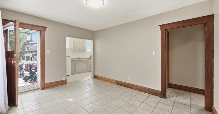 2-65 Fairholt Road S, Hamilton, ON, L8M 2T5 - 19