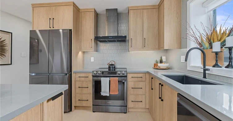 37 Windsor Road, Halton Hills, ON, L7G 1S8 - 8