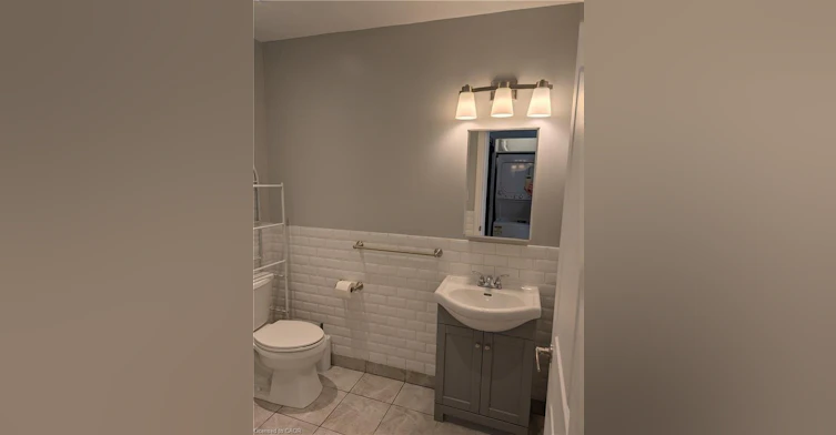272-274 King Street, Hamilton, ON, L8P 1B1 - 14