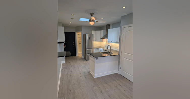 272-274 King Street, Hamilton, ON, L8P 1B1 - 17