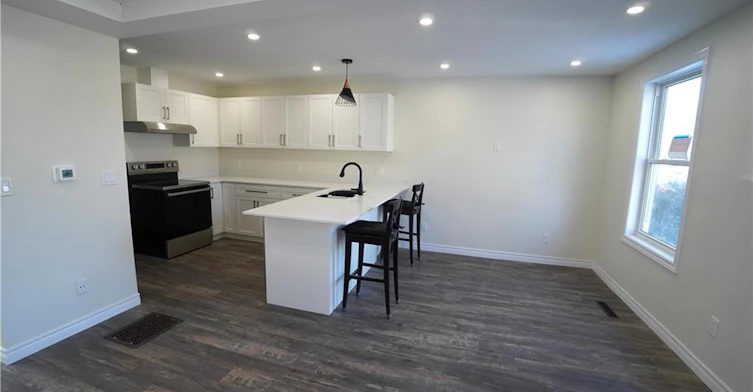 246 Forest Avenue, Hamilton, ON, L8N 1Y1 - 8