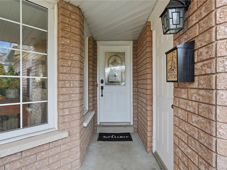 5189 Blue Spruce Avenue, Burlington, ON, L7L 6J5 - 3