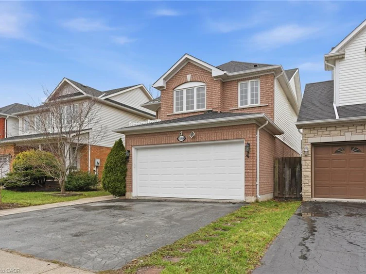 5189 Blue Spruce Avenue, Burlington, ON, L7L 6J5 - 2