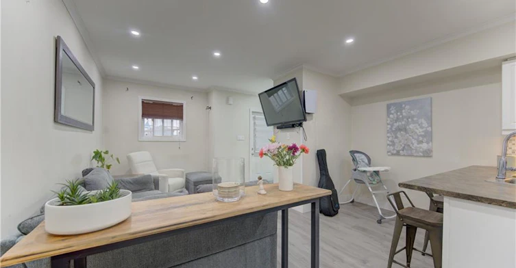 4D-50 Howe Drive W, Kitchener, ON, N2E 0A3 - 8