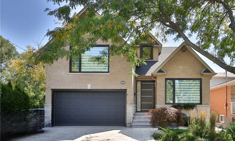 880 6th Street