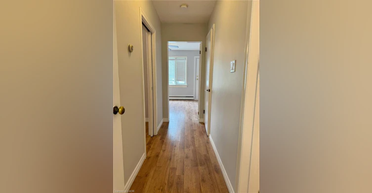 52 Walter Street, Kitchener, ON, N2G 1S1 - 10