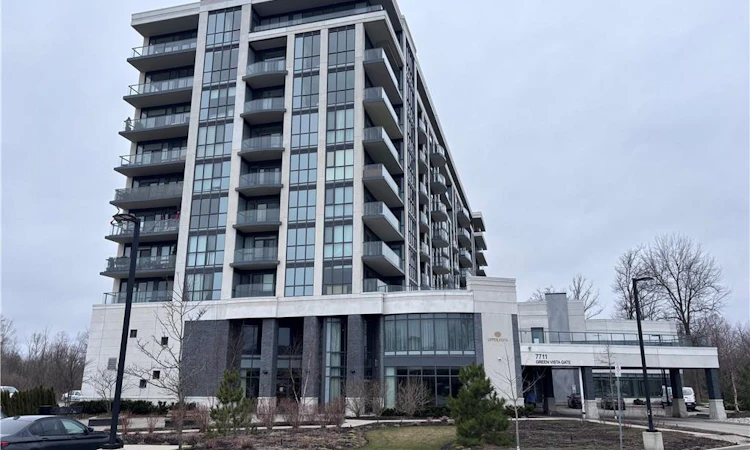 803-7711 Green Vista Gate
