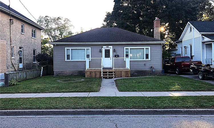 80 Roseview Avenue