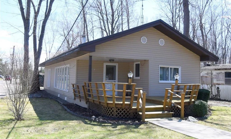 101-57 Concession 12 E